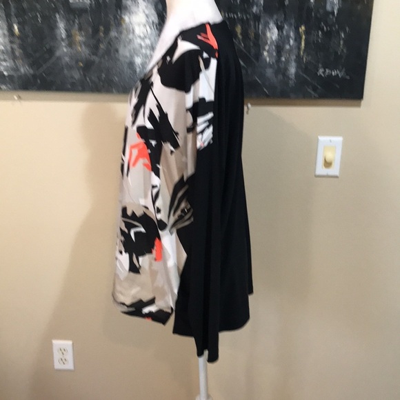 DKNY Black Floral Front Oversized Long Sleeve Top-No Size Tag See Measurements - Picture 4 of 11